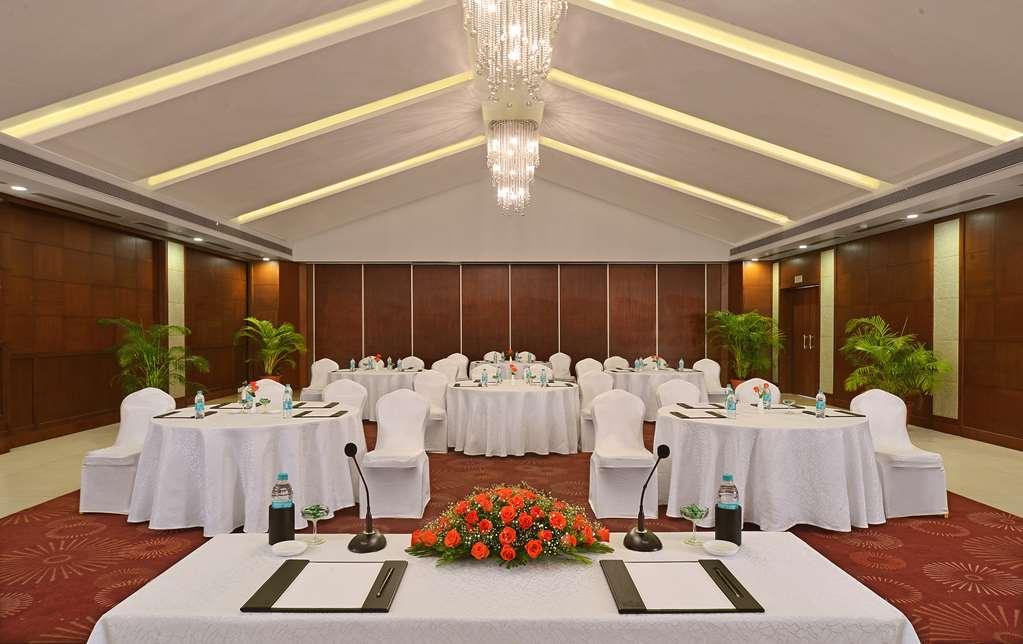 Country Inn & Suites By Radisson, Goa Candolim Facilities photo