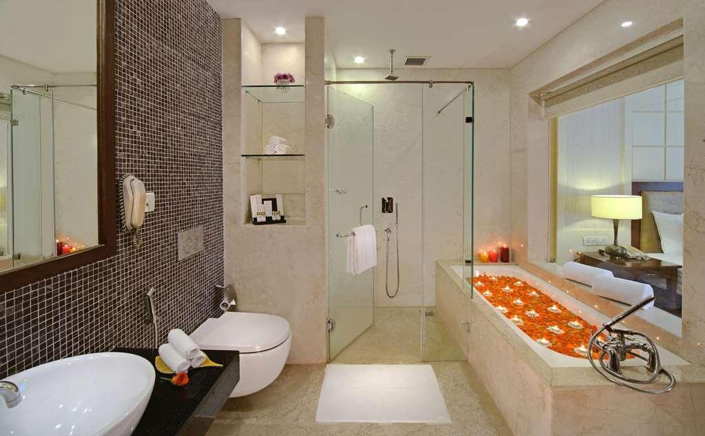 Country Inn & Suites By Radisson, Goa Candolim Exterior photo