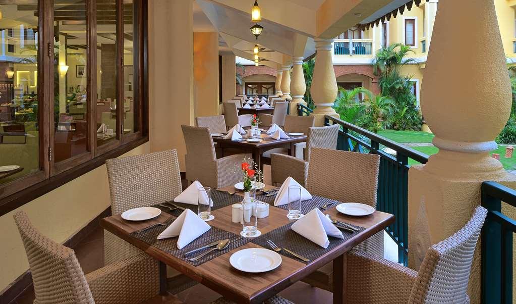 Country Inn & Suites By Radisson, Goa Candolim Restaurant photo