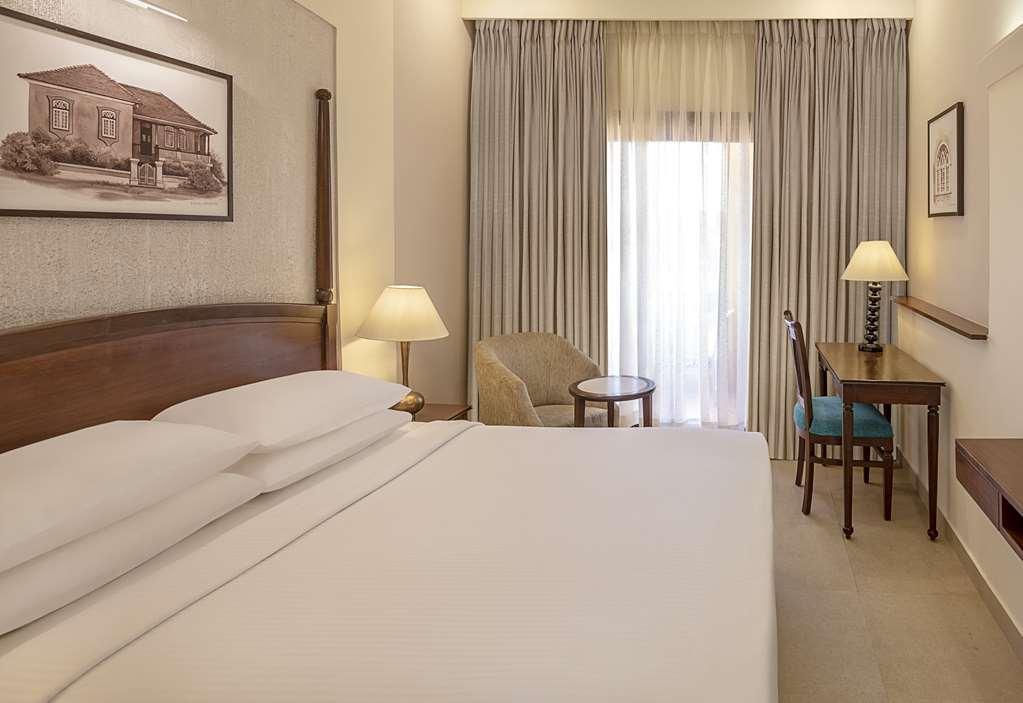 Country Inn & Suites By Radisson, Goa Candolim Room photo